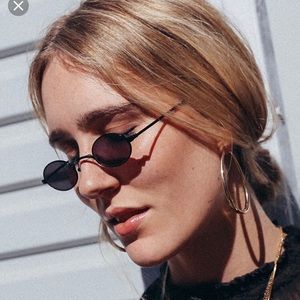 Roberi and Fraud Doris Sunglasses